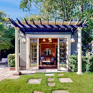 The Carriage House Seattle